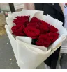 Красные розы 11шт 