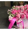 Пионовидные кустовые розы в коробке  3