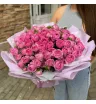 Букет из кустовых пионовидных роз