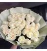 Букет из 31 белой розы