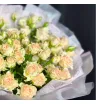 Моно букет из 15 кустовых роз 3