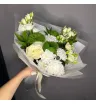Сборный букет с эустомой