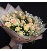 Букет кустовых роз с гипсофилой «Нежное сердце» 4