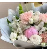 Букет с пионом «Праздник весны» 3