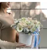 Цветы в коробке «Нежные орхидеи» 1